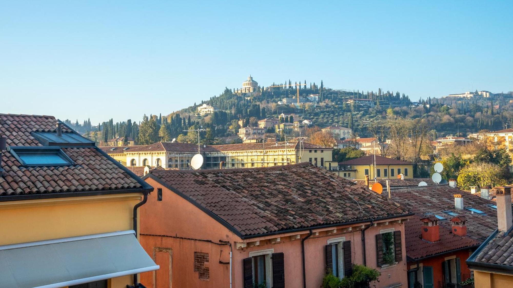 Fontanelle Apartment With View Verona Exterior photo